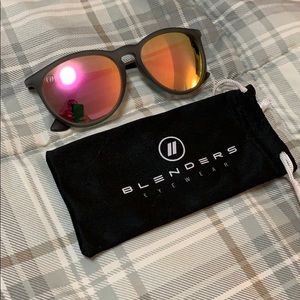 Blenders Lemonade Fog sunglasses